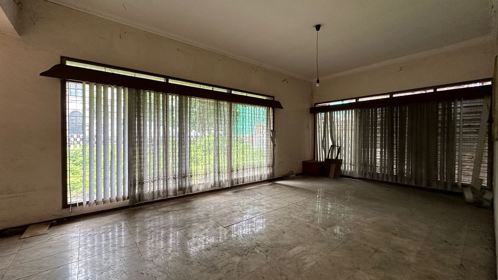 Dijual Rumah lama di  Jl. Tanjung - Menteng - Jakarta Pusat