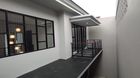 Rumah Baru di Mertilang Bintaro Jaya sektor 9..