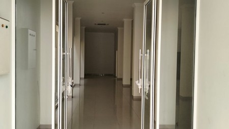Disewakan Gedung Baru 4 Lantai siap pakai di Jl. Embong Cerme - Surabaya Pusat
