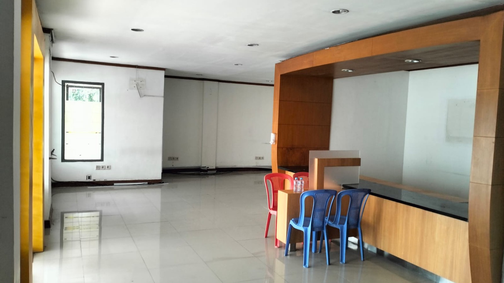 DIJUAL PROPERTI KOMERSIAL, STRATEGIS Jl. RAYA DARMO - SURABAYA PUSAT