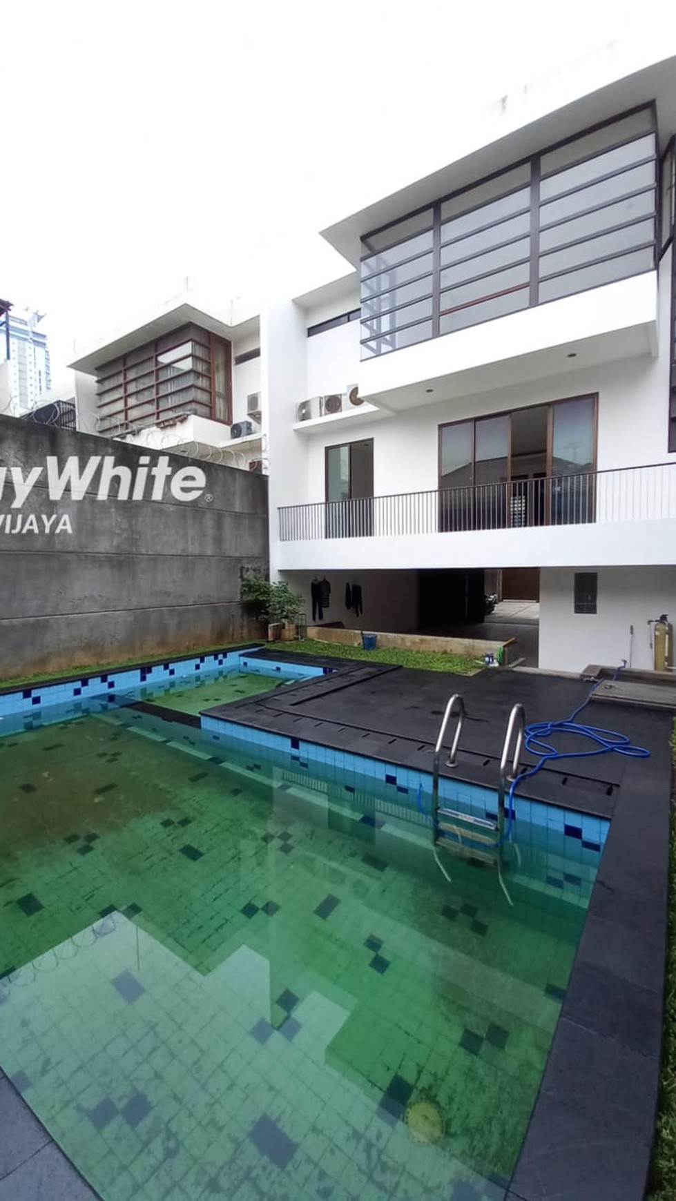 Rumah Modern Minimalis Area Dharmawangsa Kebayoran Baru