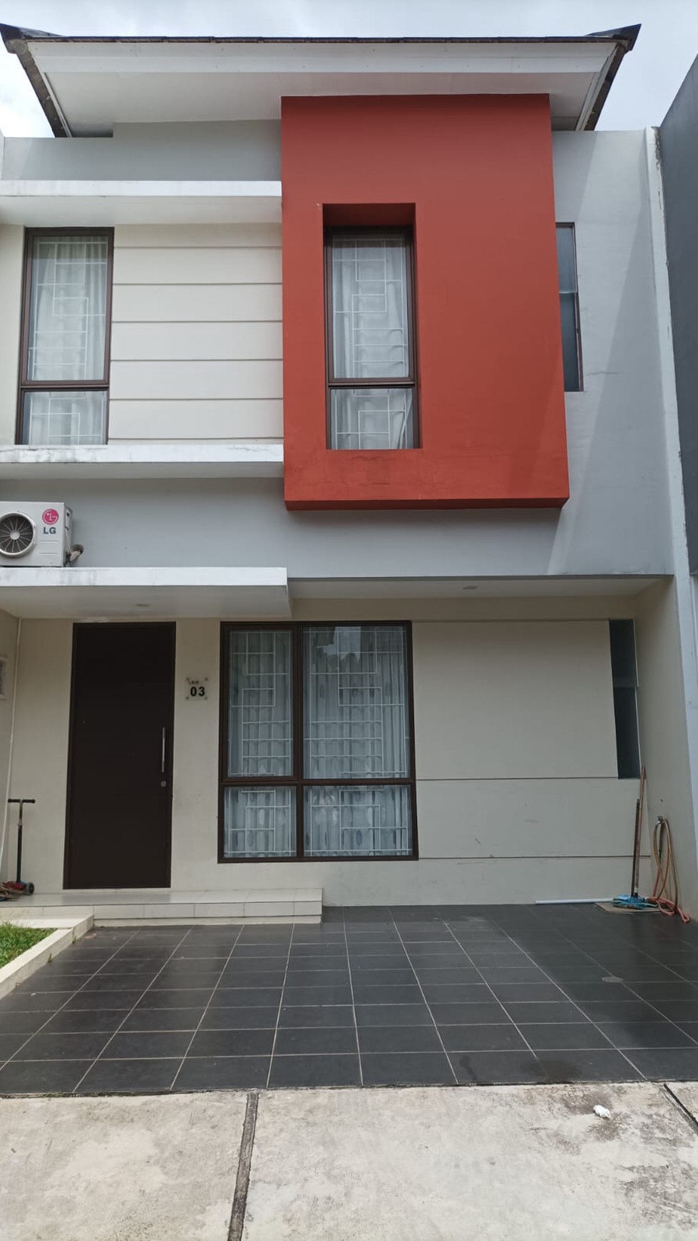 jual cepat rumah strategis siap huni graha raya bintaro tangerang selatan banten