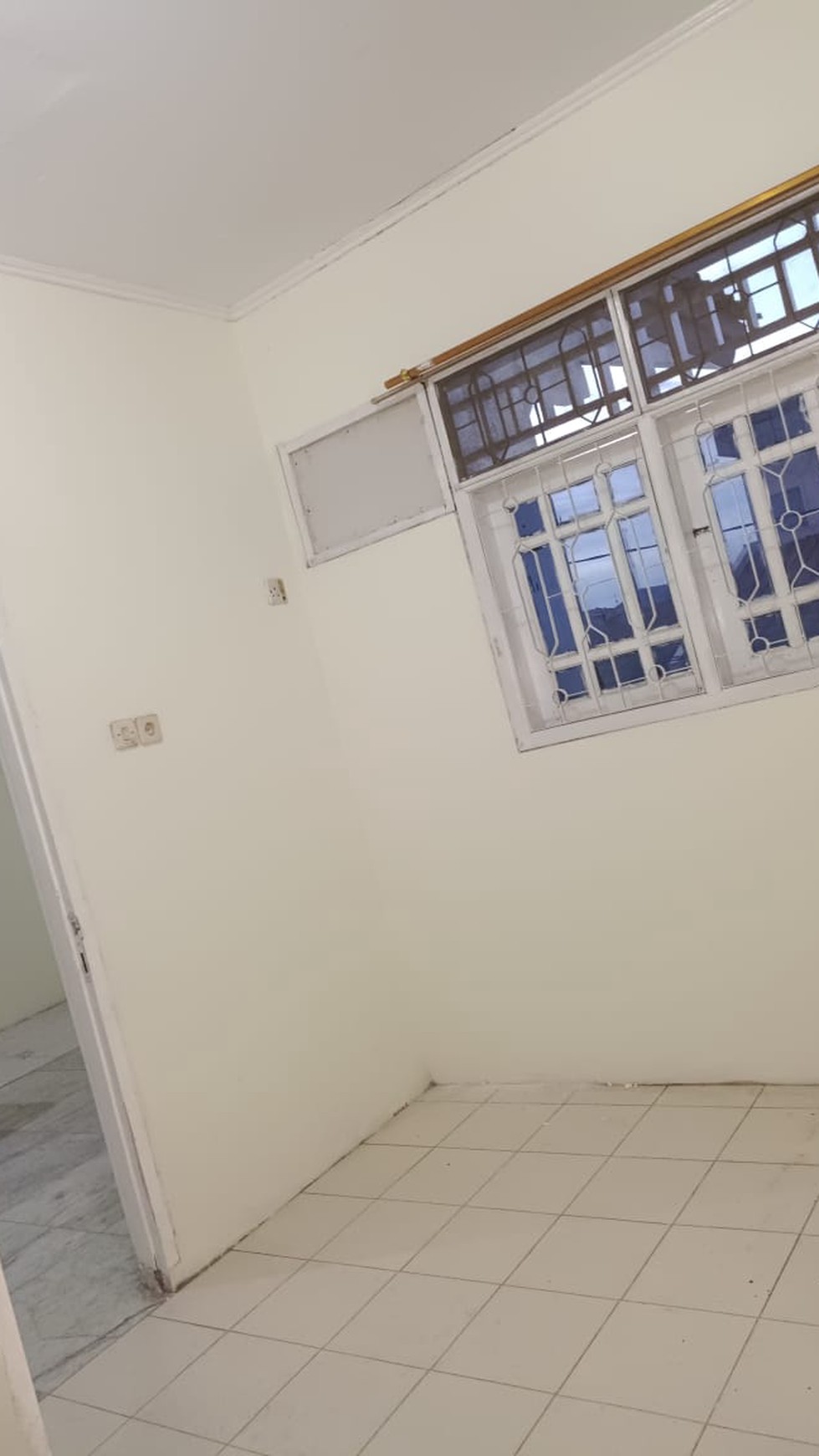 Di Jual Rumah Harapan Indah 1 