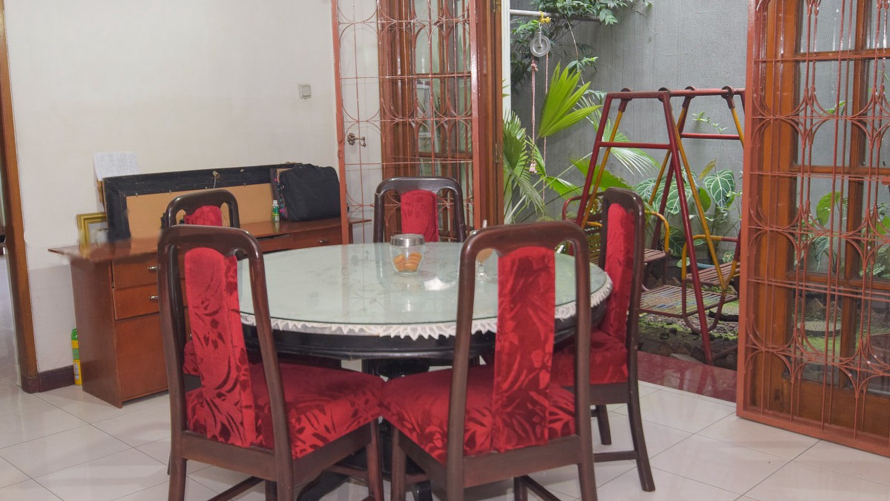 DIJUAL RUMAH JL HIBRIDA CIPAYUNG JAKARTA TIMUR