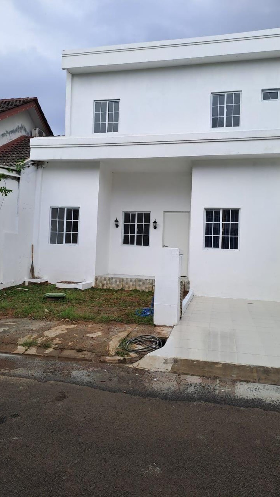 Rumah Bagus, Brand New, lokasi strategis di Graha Bintaro
