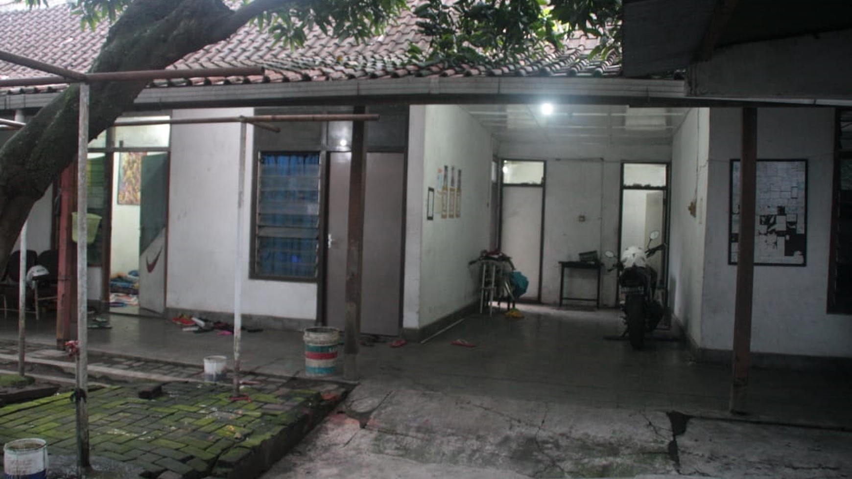 RUMAH INDUK + RUMAH KOST DENGAN LUAS 1115, DI DAERAH MERGANGSAN, YOGYAKARTA.