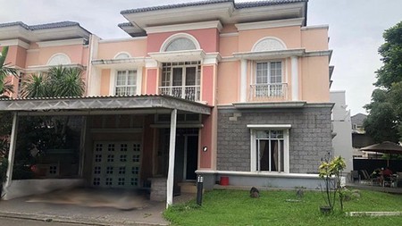 Rumah Besar dan Cantik di MENAGGIO Village Gading Serpong