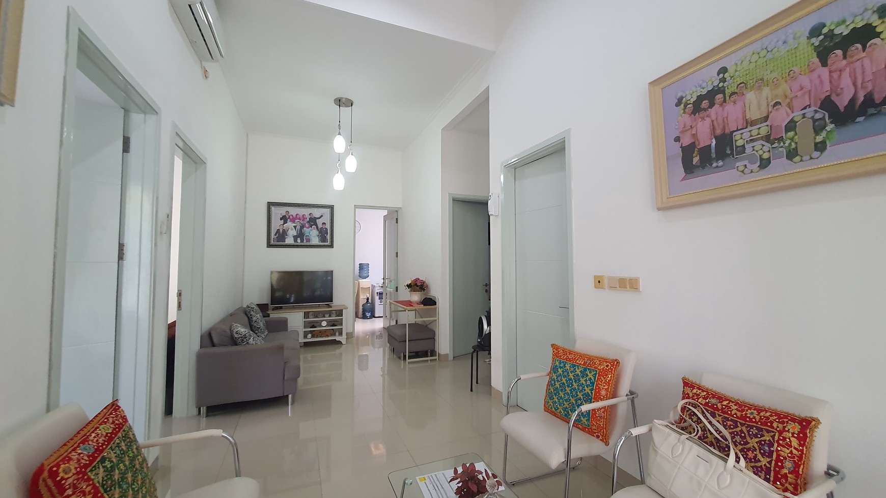 Rumah Cantik di Cluster Victoria Garden Grand Galaxy City Bekasi