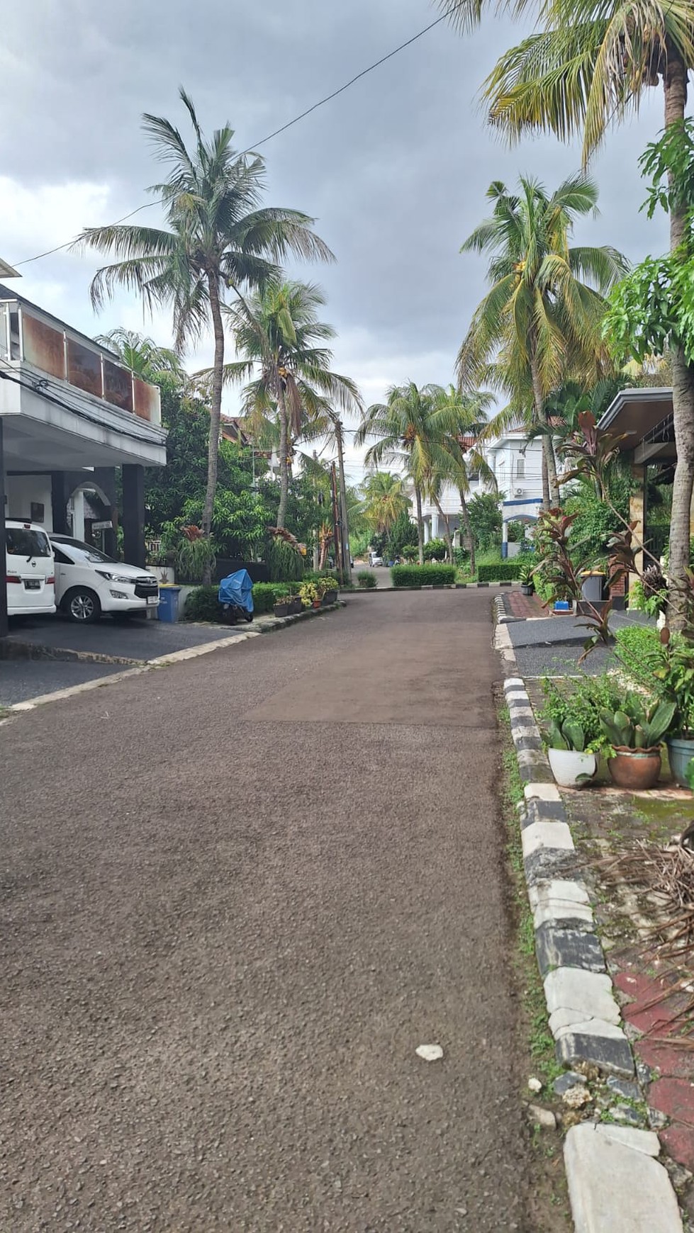 Rumah Bagus Di Komp Pesona Khayangan Sukmajaya Depok