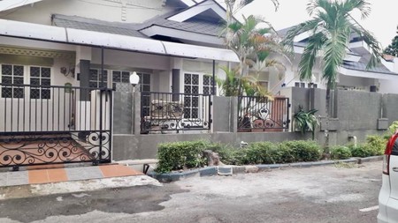 Rumah Bagus Di Kasuari Bintaro Jaya Sektor 9