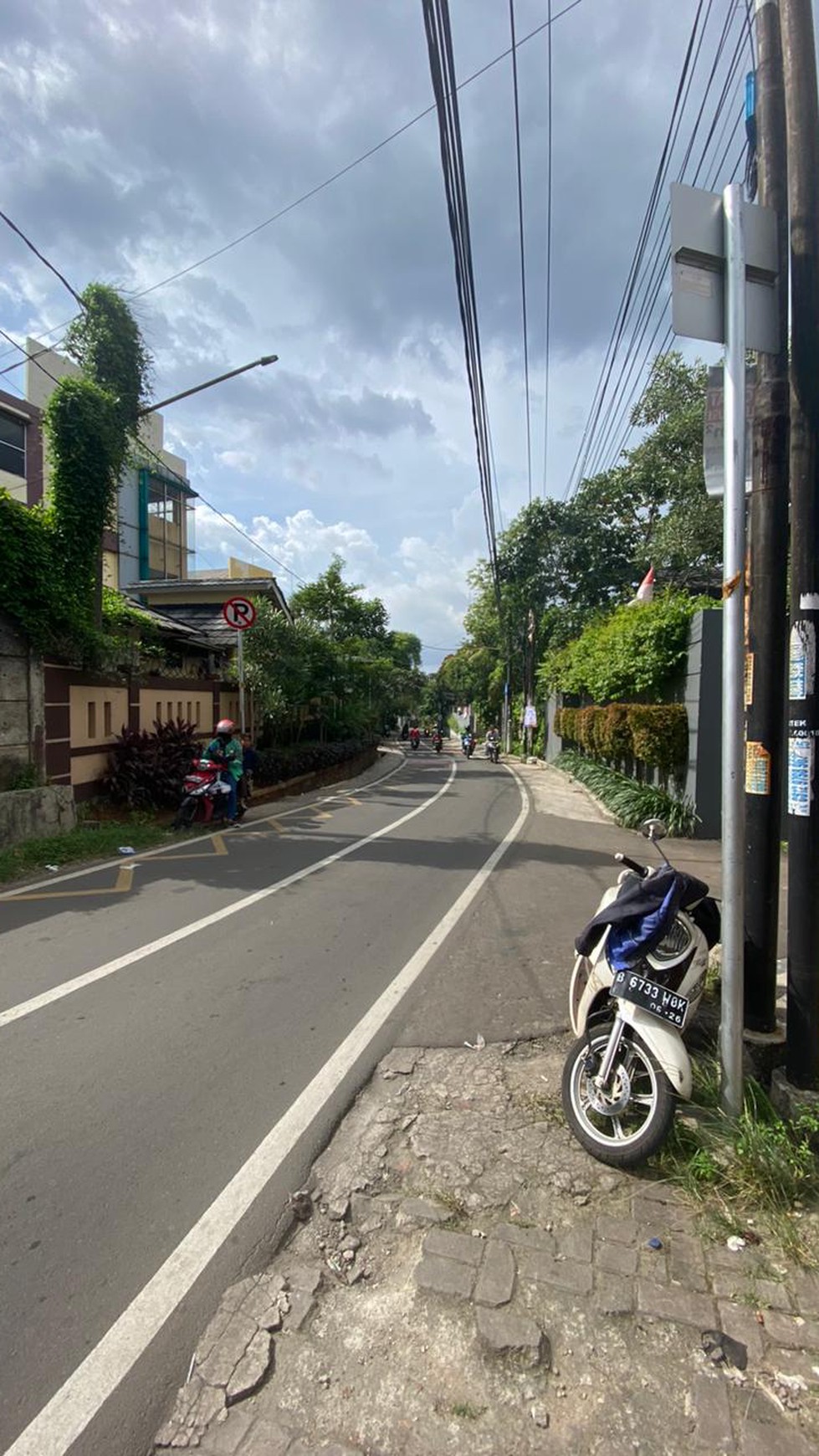 Rumah Bagus Di Jl Palem Puri Ciputat Kota Tangerang Selatan