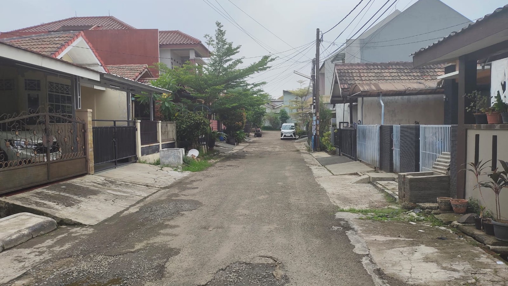 Rumah Bagus Di Villa Pamulang, Jl Amarta Pamulang Tangerang Selatan