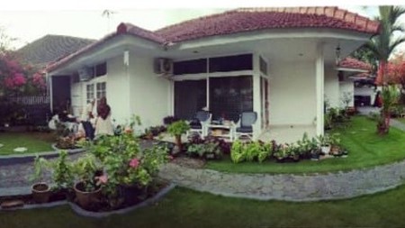 Rumah Cantik Terawat di Setrasari Bandung