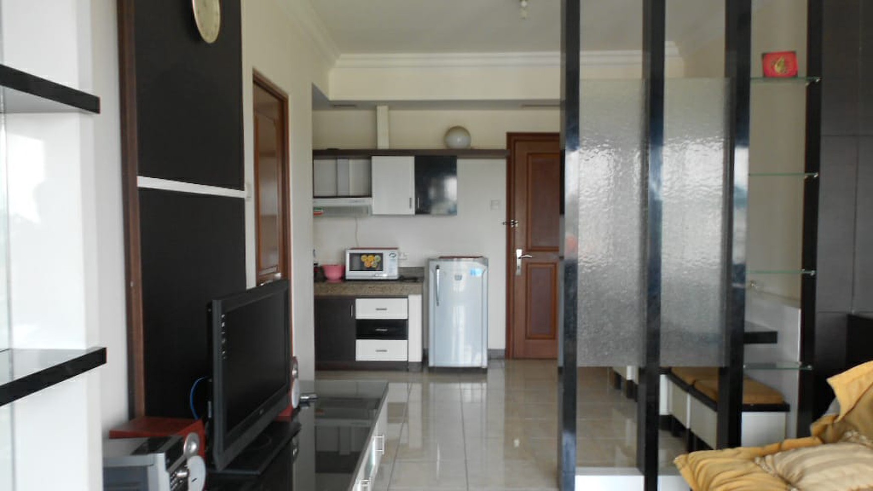 Sewa Apartment Galeri Ciumbuleuit 1 2 BR Semi Furnished, Bandung