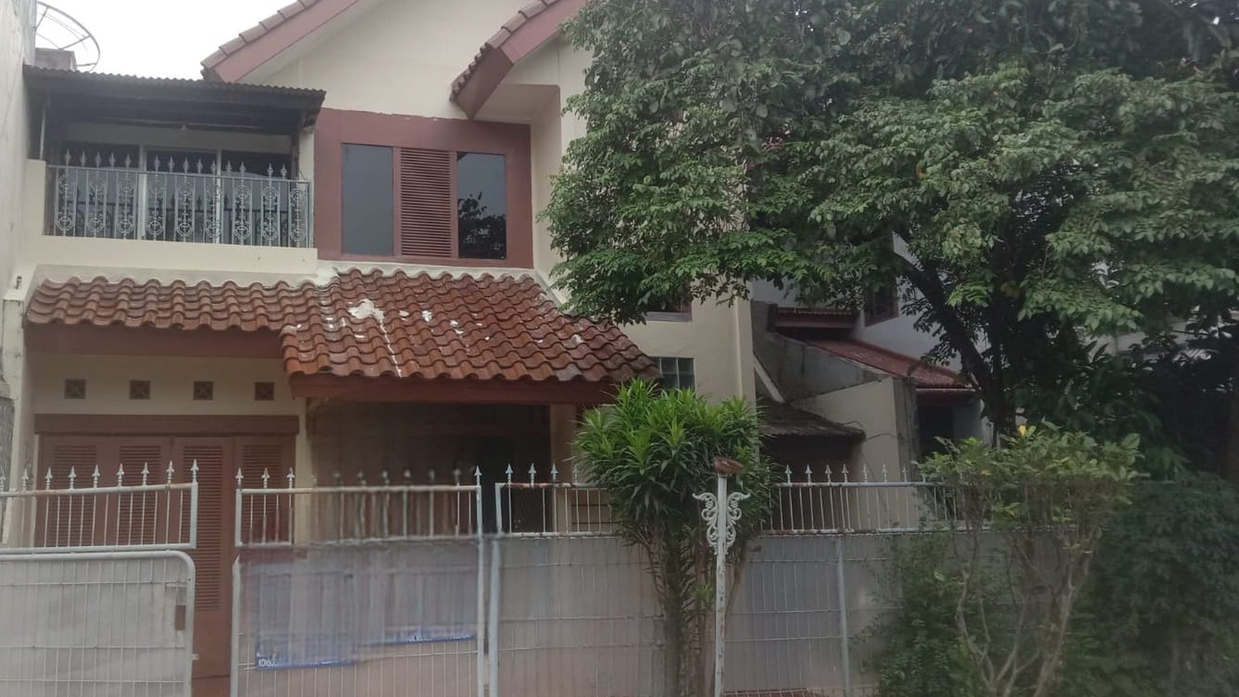 Rumah Bagus Investasi Menarik  di TAMAN ALFA INDAH Jakarta Barat 