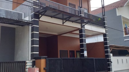 Rumah 2 Lantai Harapan Indah 1 