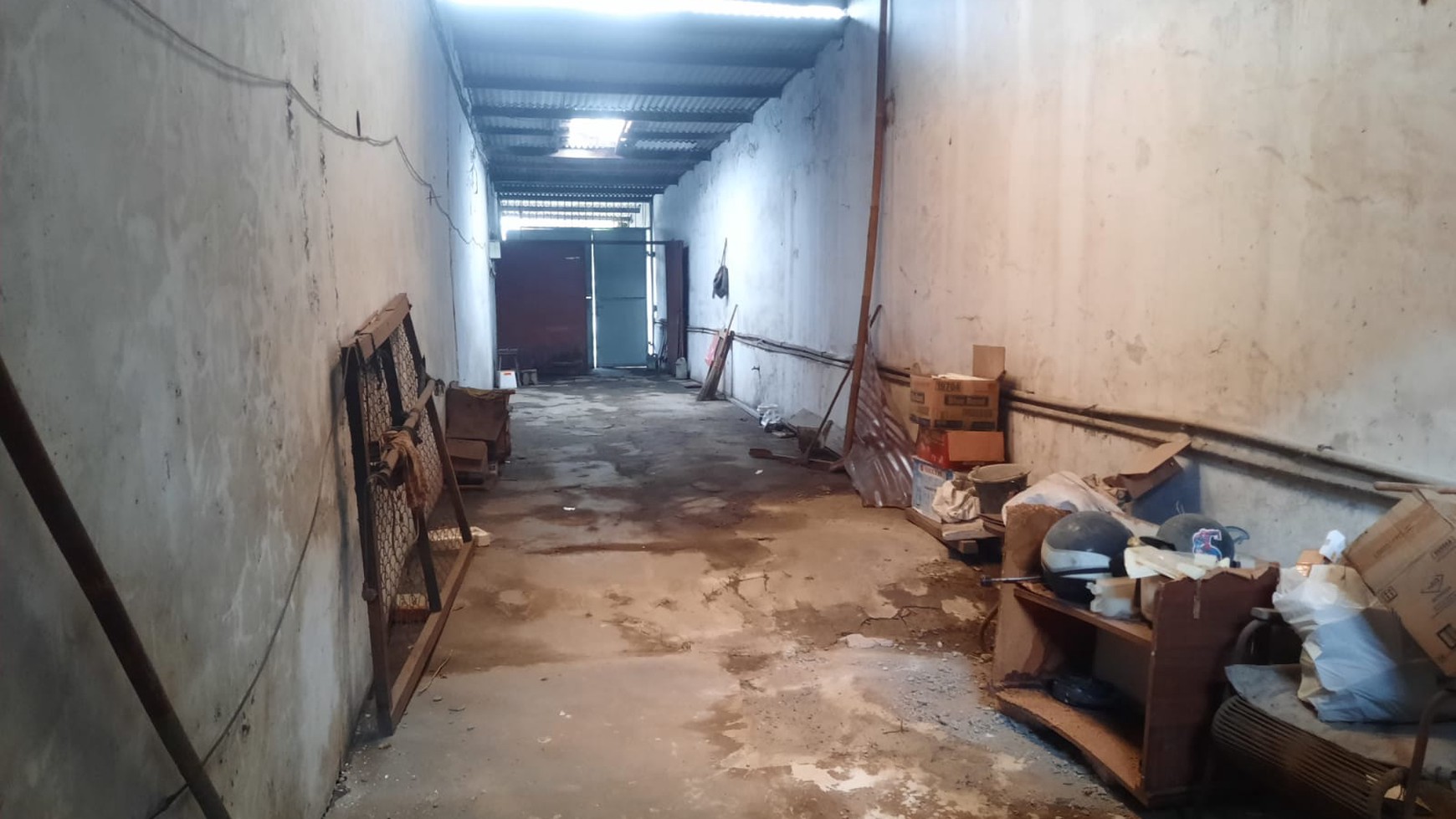 Dijual rumah lama  Jl kebayoran lama raya Jakarta Selatan