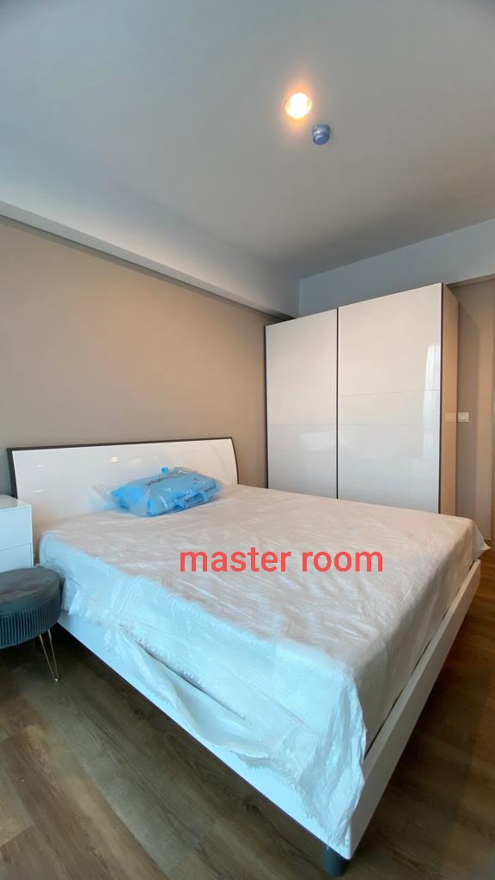 Dijual Apartemen Full Furnish  di Holland Village 1, Jakarta Pusat