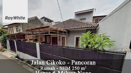 FOR SALE Rumah Cikoko Pancoran Lokasi Strategis di tengah kota Jakarta Selatan