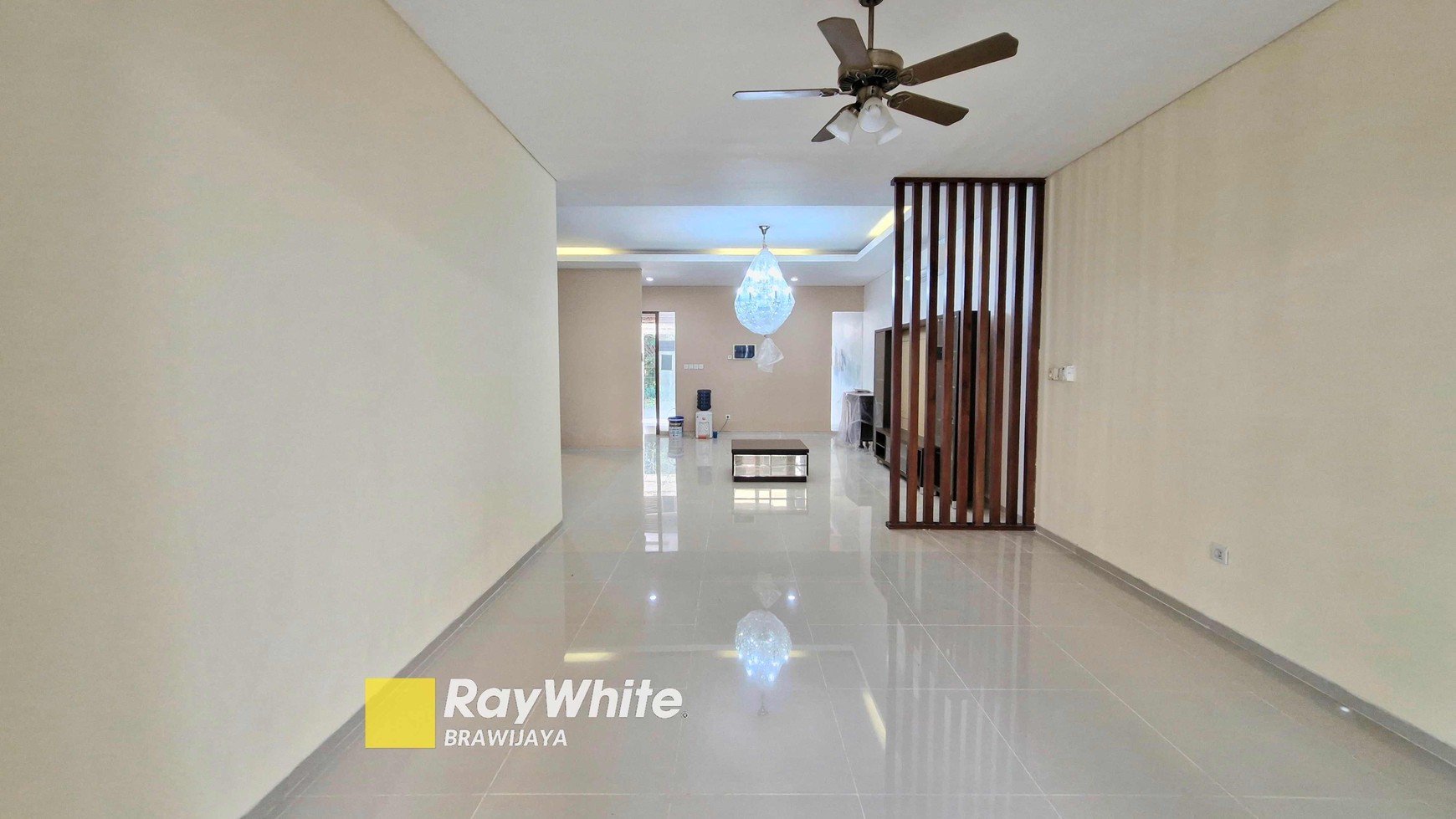 Rumah Serenia Hills, Cluster Regent, Lebak Bulus, di hook, 5 BR