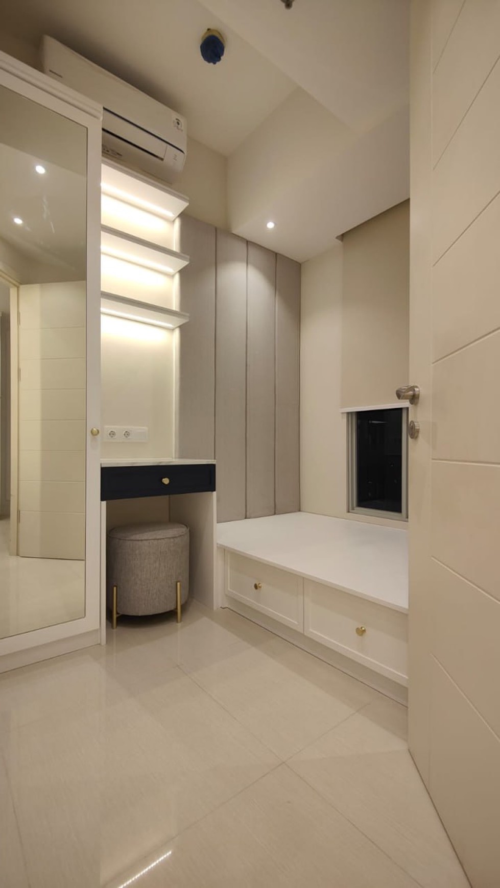 Disewakan Tahunan Brand New Minimalis Apartemen BENSON di atas Pakuwon Mall