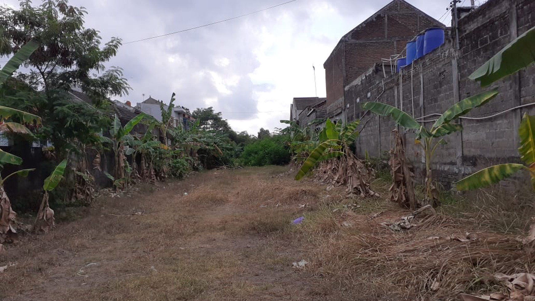 Tanah Seluas 1814 Meter Persegi Lokasi Dekat Pasar Gamping Sleman 