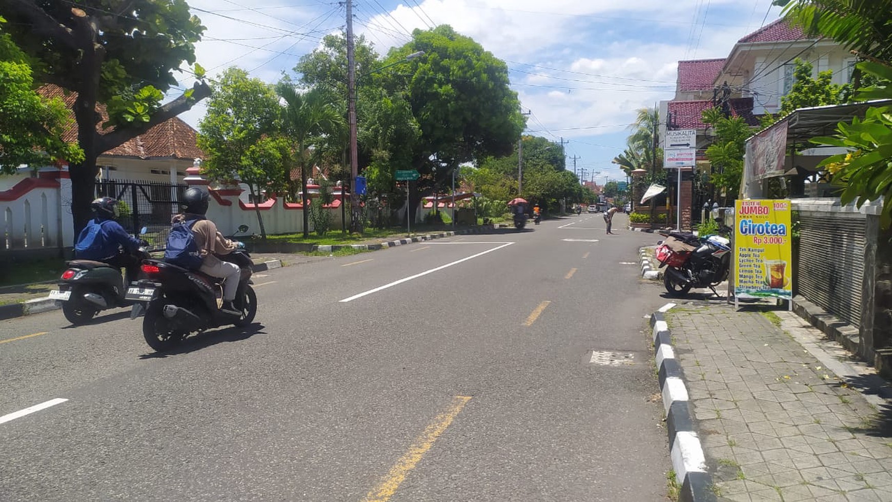 Rumah Tinggal Lokasi Strategis di Baciro Dekat Stadion Mandala Krida 