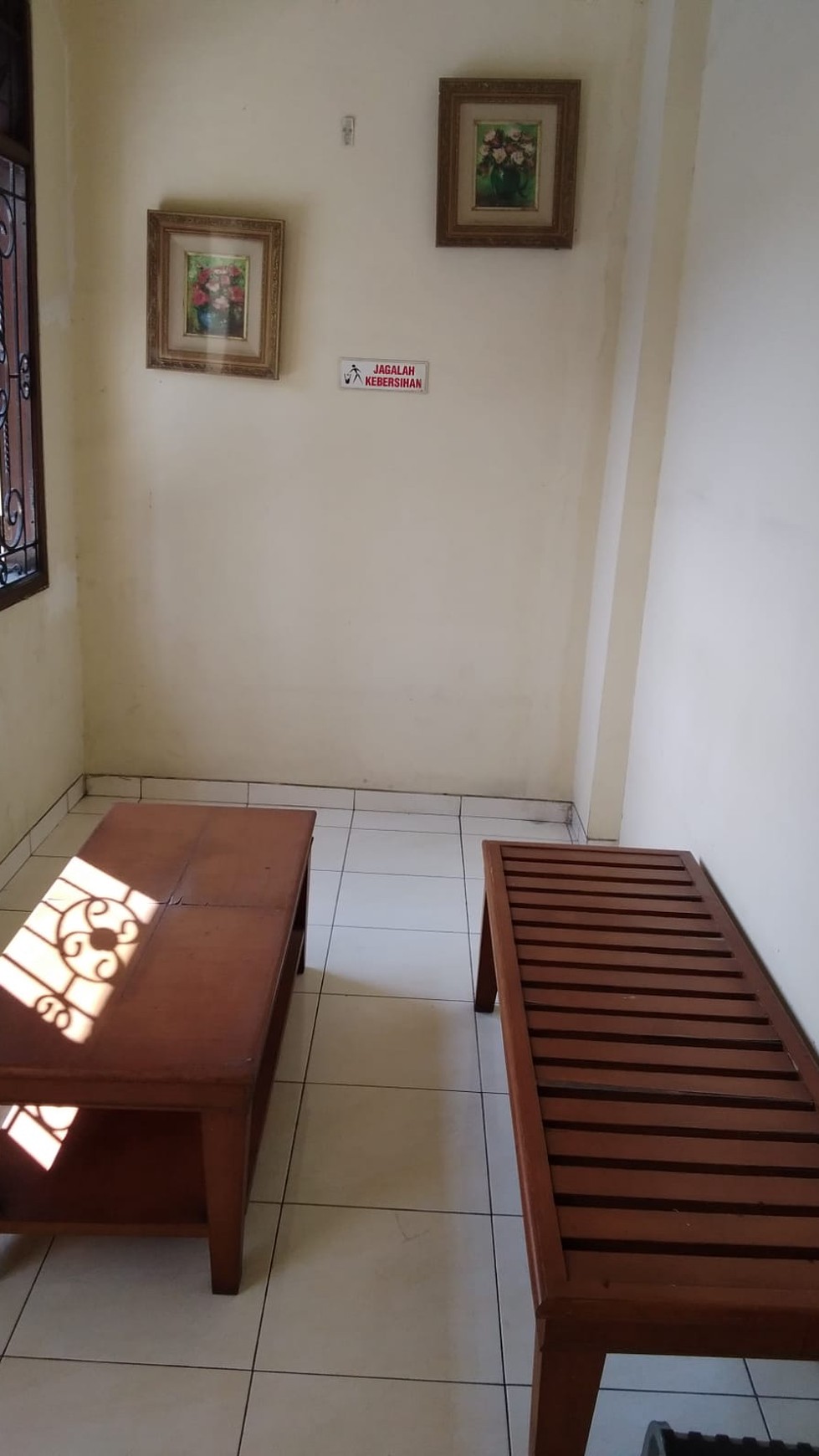 Dijual Rumah Kos Aktif di Jalan Ngagel Jaya dekat kampus STTS Surabaya