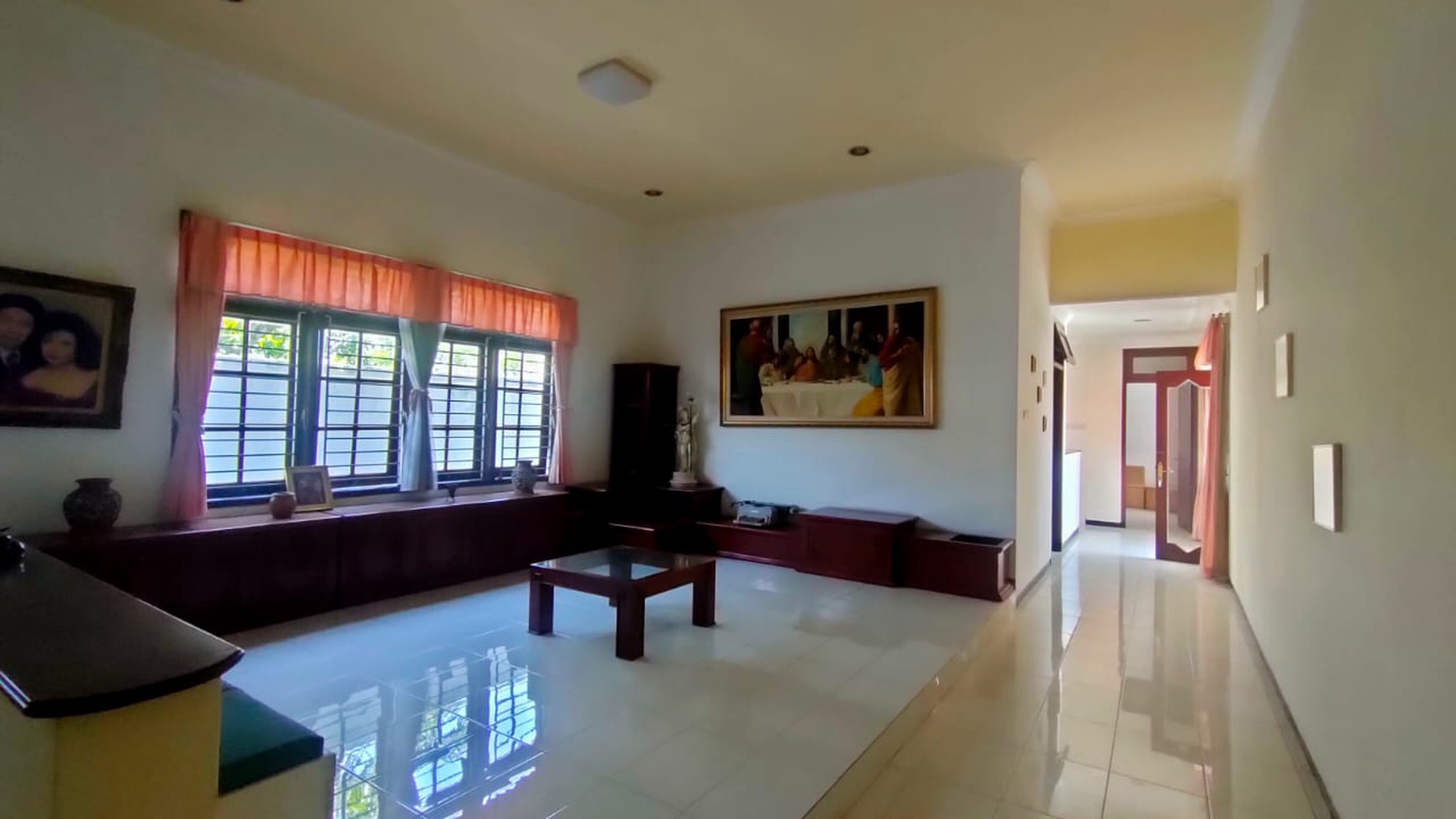 DIJUAL RUMAH CANTIK DI MANYAR JAYA 