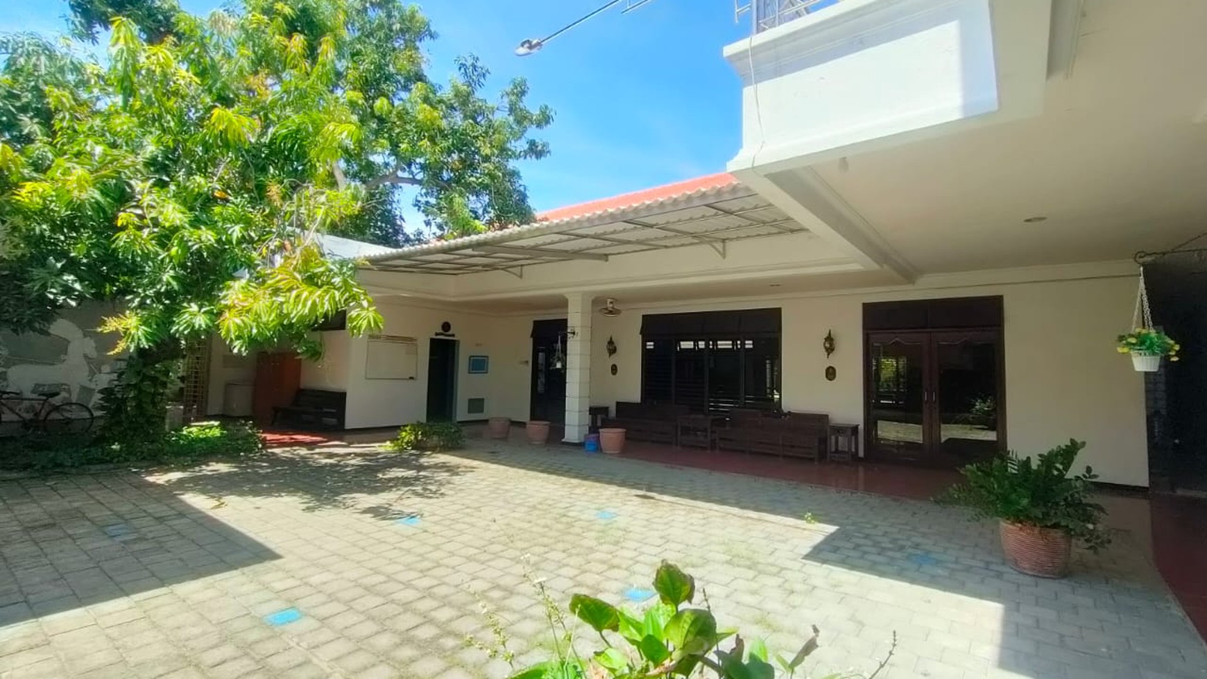 DIJUAL RUMAH CANTIK DI MANYAR JAYA 