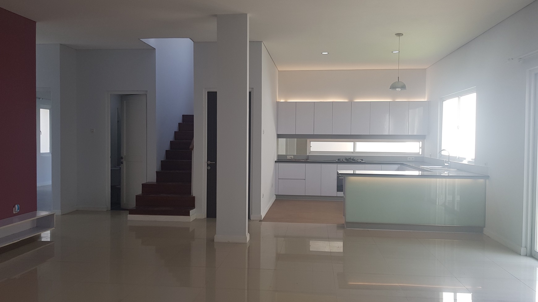 Rumah Megah di Tanjung Sari Asri Residence Antapani Bandung