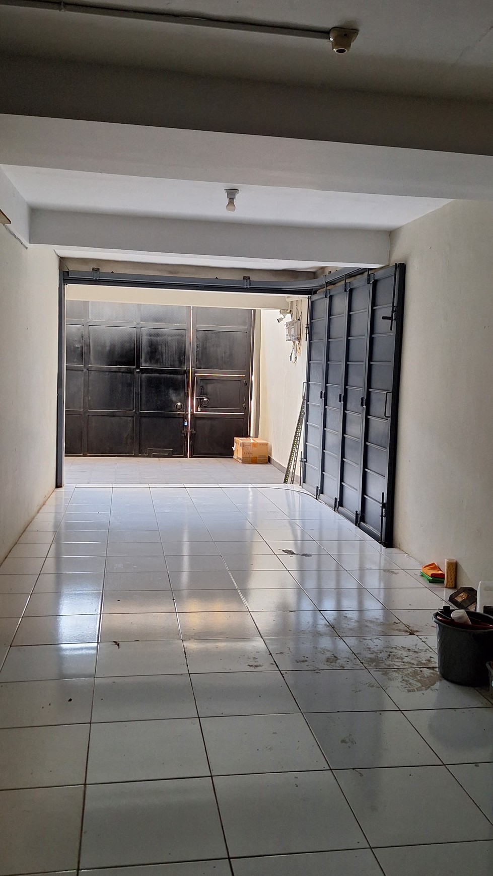 Dijual rumah mewah minimalis di Jelambar