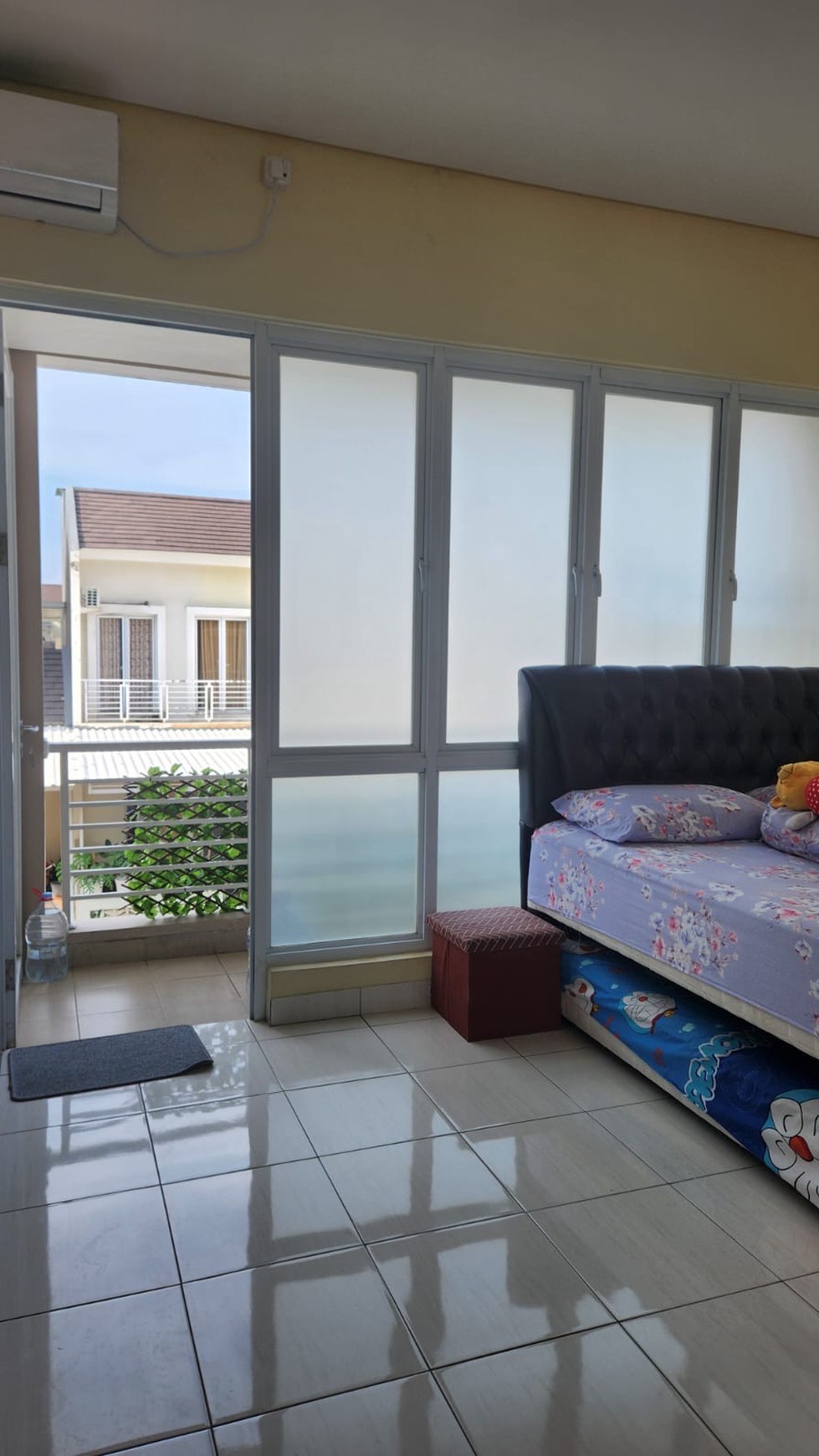 Rumah Cantik FULL FURNISHED di Ciputat Tangerang Selatan 