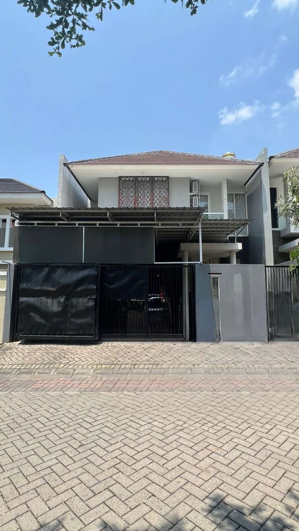 Dijual Rumah Citraland Surabaya Barat area - di Perum Alam Galaxy - 5 menit ke G-WALK, Graha Natura, Pakuwon Indah