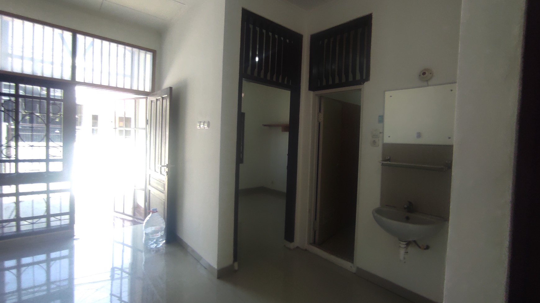 Rumah 1,5 Lantai di Villa Melati Mas Serpong Utara Kota Tangeang Selatan Banten