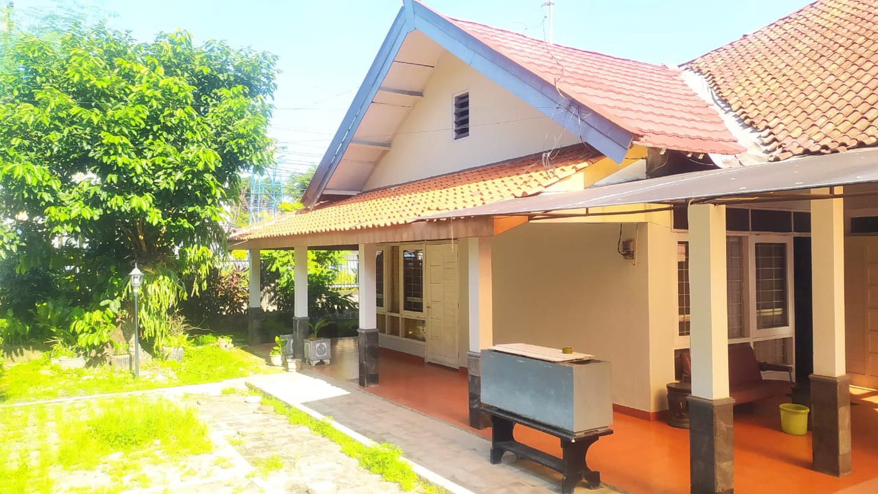 Rumah Semi Furnish Cocok Untuk Homestay Lokasi Premium Dekat Eastparc Hotel 