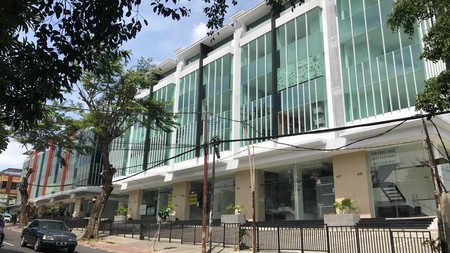 Rukan 4 unit di Lokasi Strategis Jakarta Selatan