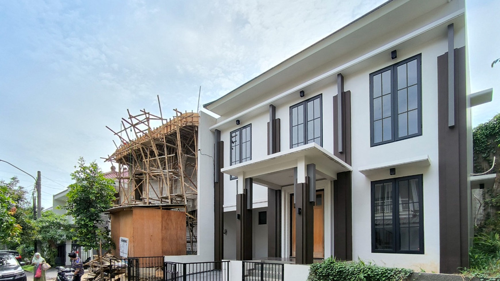 Dijual SEGERA Rumah Bagus Brand New di Maleo, Bintaro Jaya Sektor 9, Tangerang Selatan