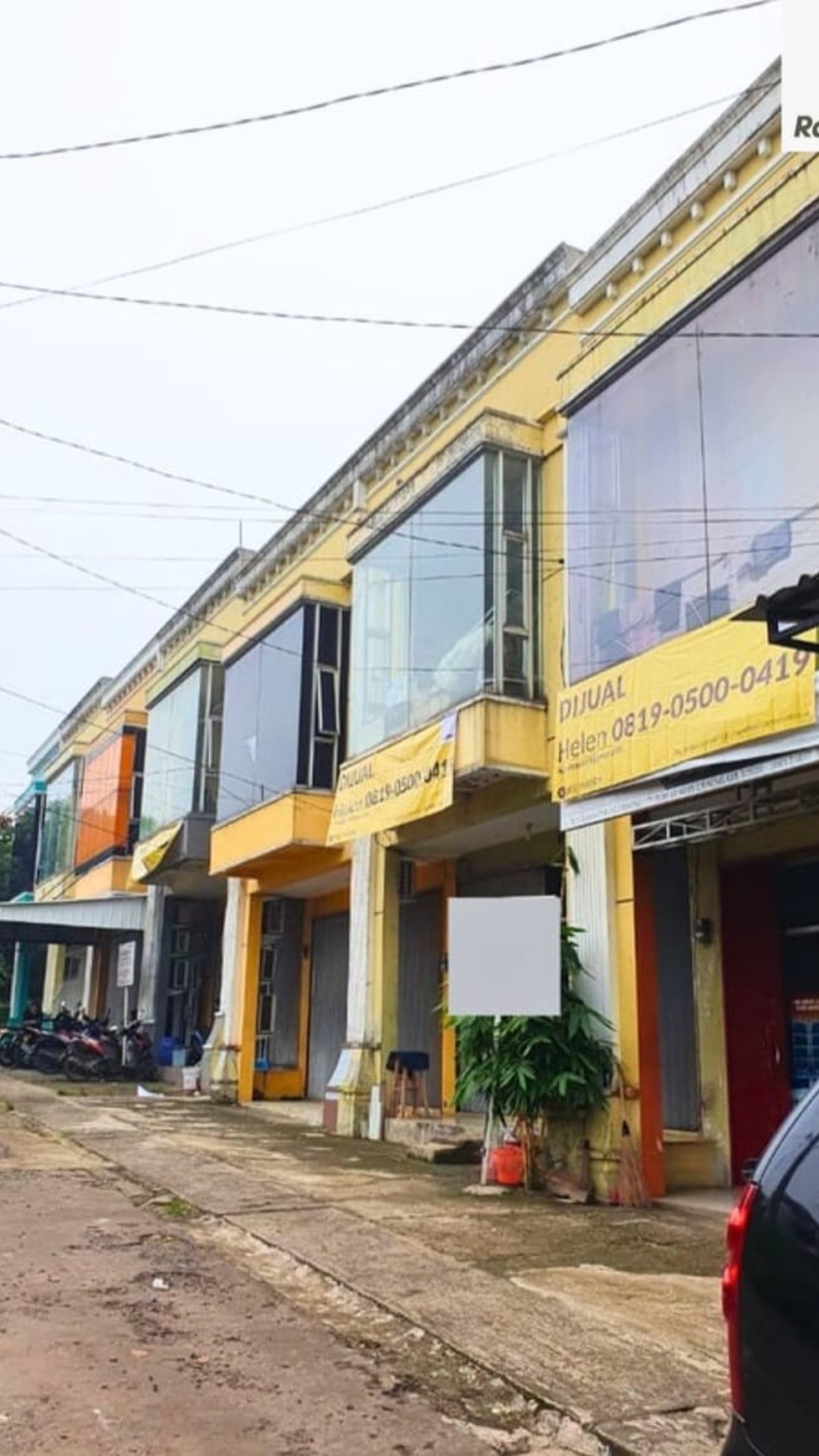 Dijual cepat Ruko 2 lantai siap pakai di Cibinong City 8, jalan raya sukahati, cibinong, Bogor