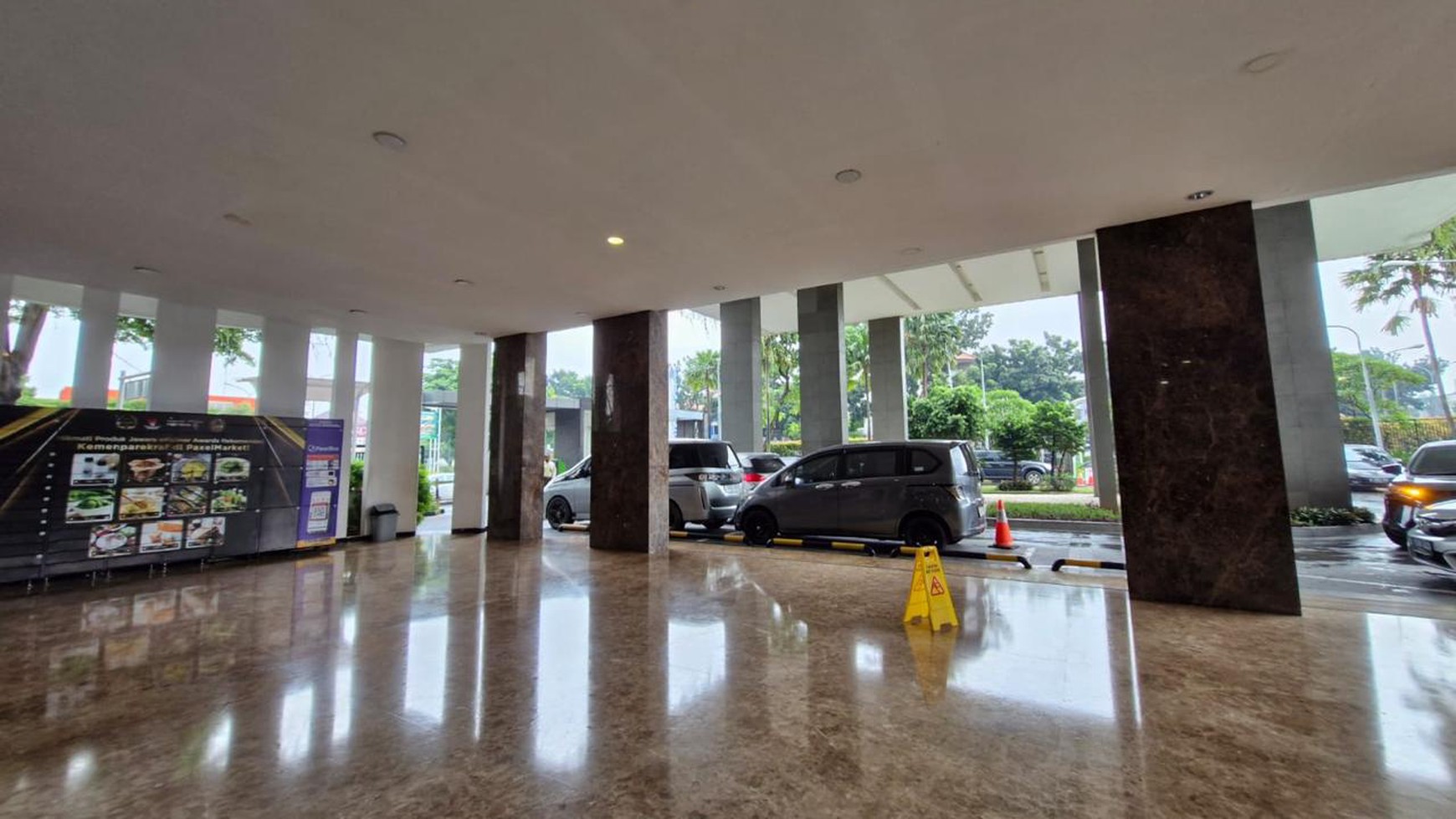  Apartemen Altiz Jl. Bintaro Utama Pd. Karya, Kec. Pd. Aren, Kota Tangerang Selatan, Banten 15225