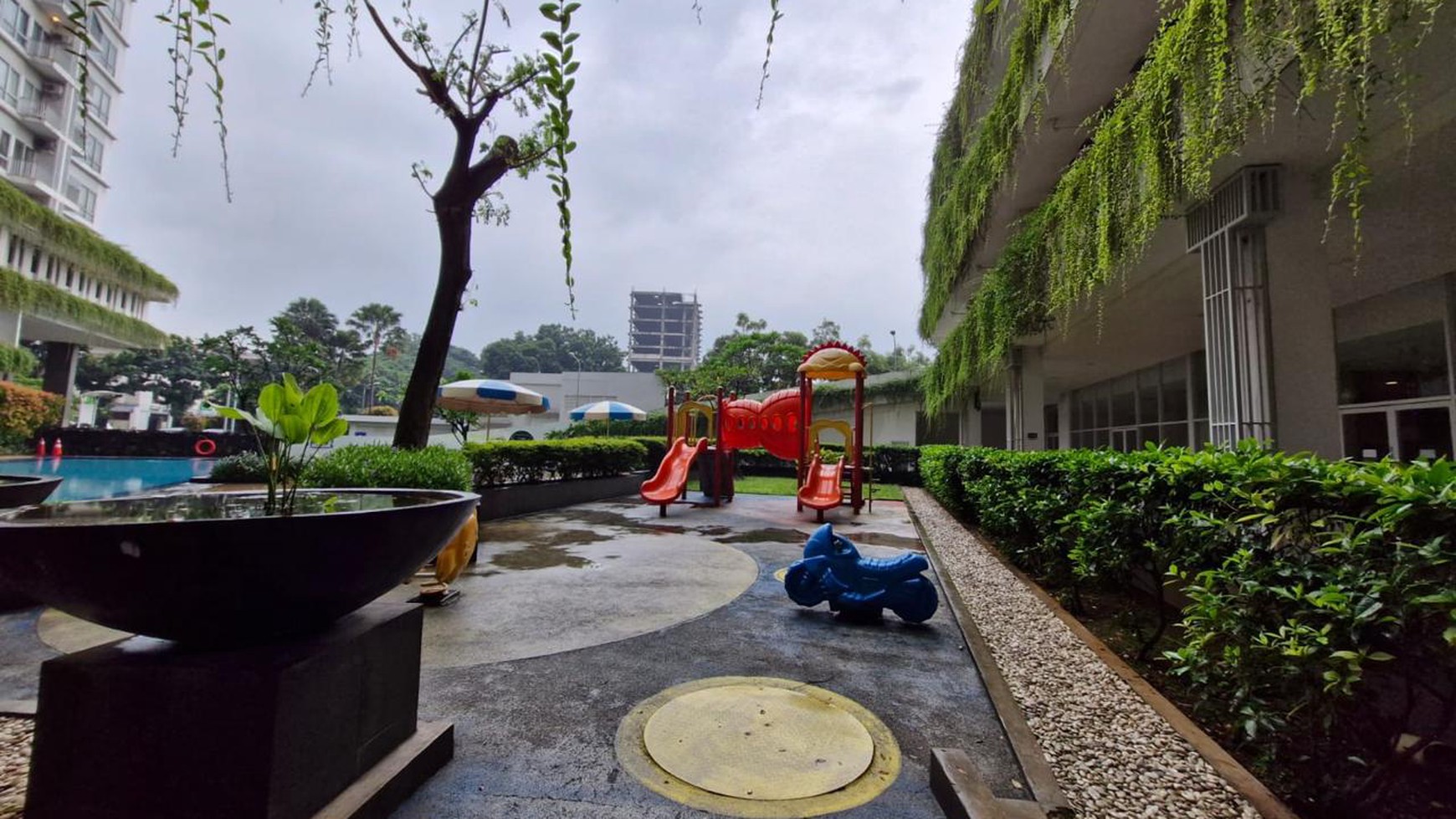  Apartemen Altiz Jl. Bintaro Utama Pd. Karya, Kec. Pd. Aren, Kota Tangerang Selatan, Banten 15225