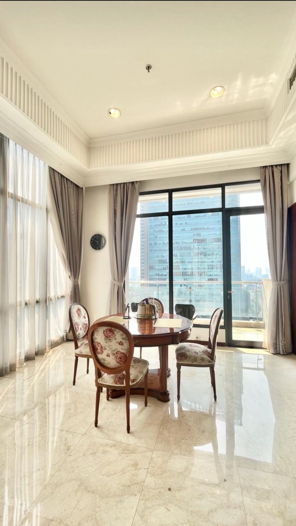 Luxury and Comfort Apartment Unit at Senopati Penthouse, the Strategic Area for Your Daily Activities