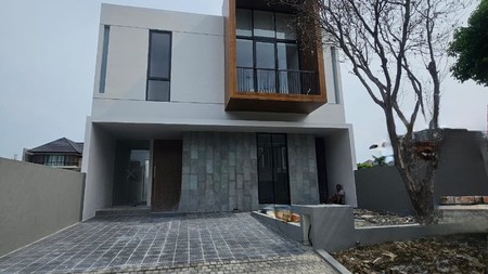 Dijual Rumah Baru Modern Mewah Citraland Utama Surabaya Barat