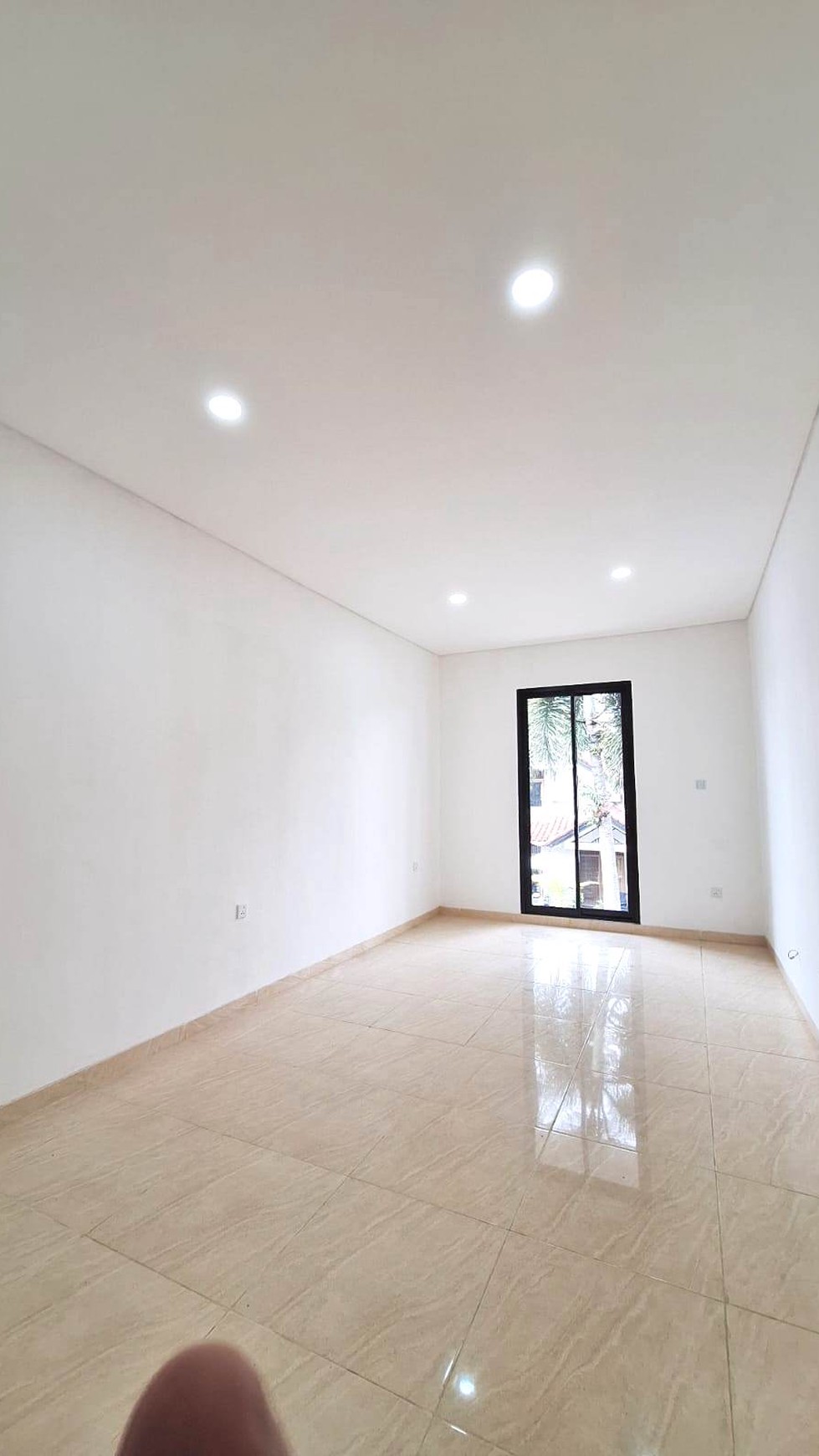 Dijual Rumah baru, mewah, cantik dan elegant di Taman Bromo Lippo Karawaci, Tangerang