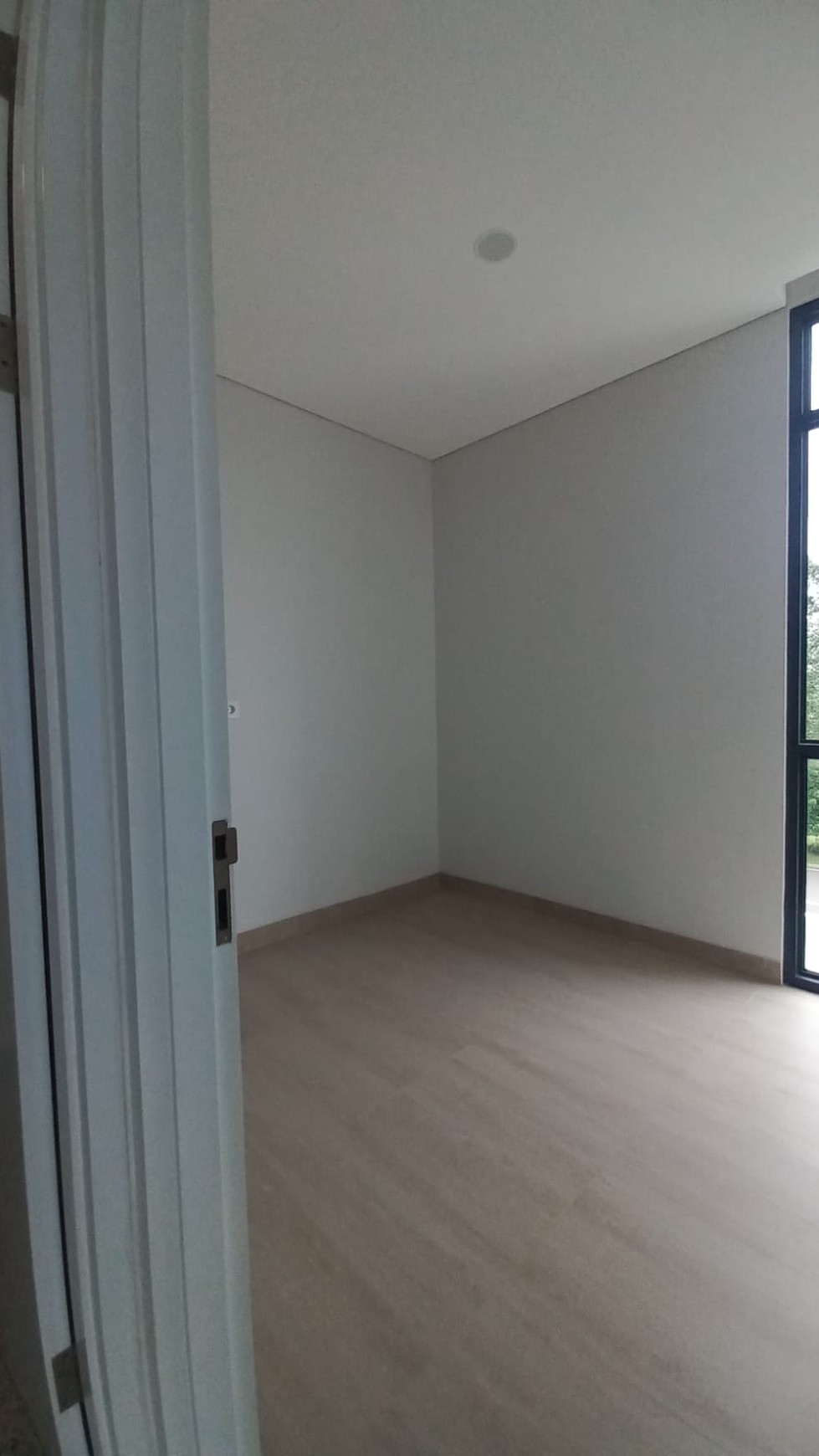 Dijual Rumah 3 lantai di Greenwich, BSD City