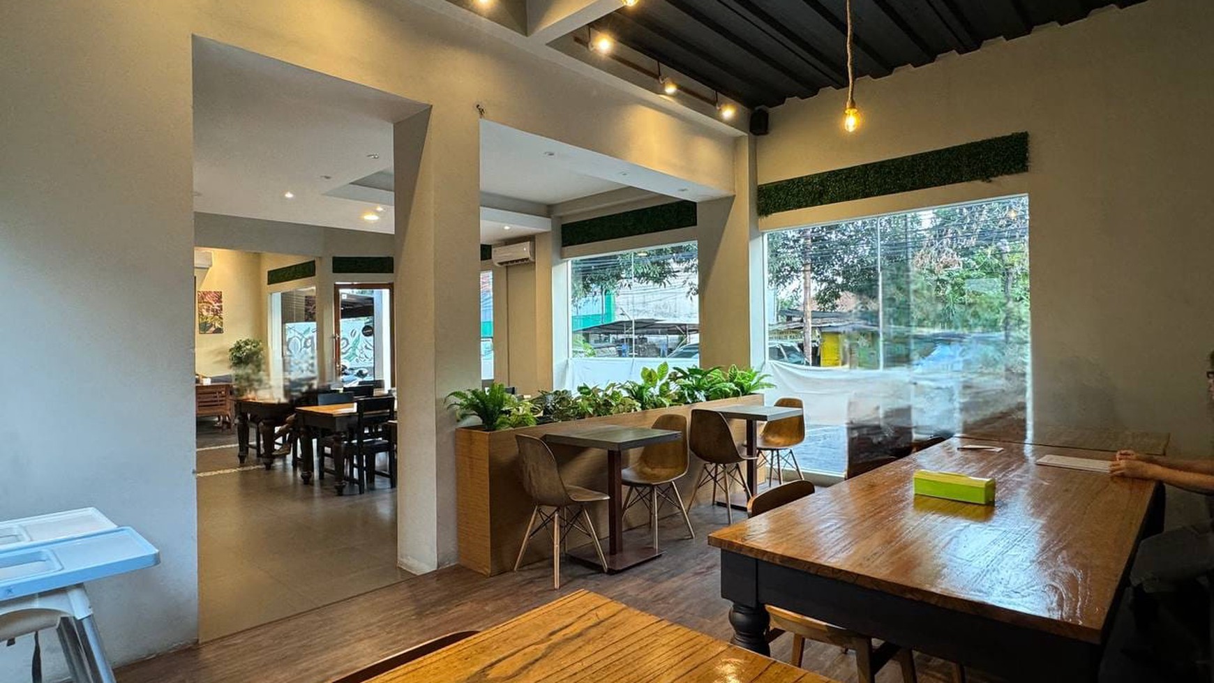 Cinere raya cocok untuk cafe resto kantor workshop lebar 24m