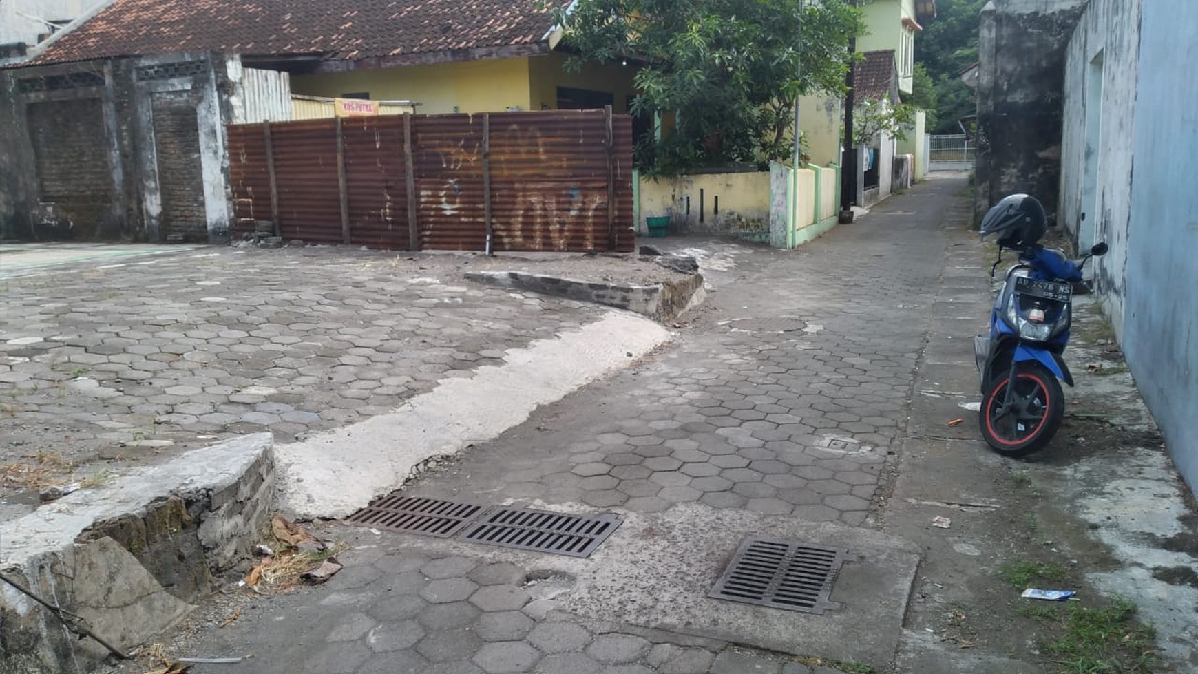 Tanah Pekarangan dekat Tempo Gelato Prawirotaman - Kodya Yogyakarta
