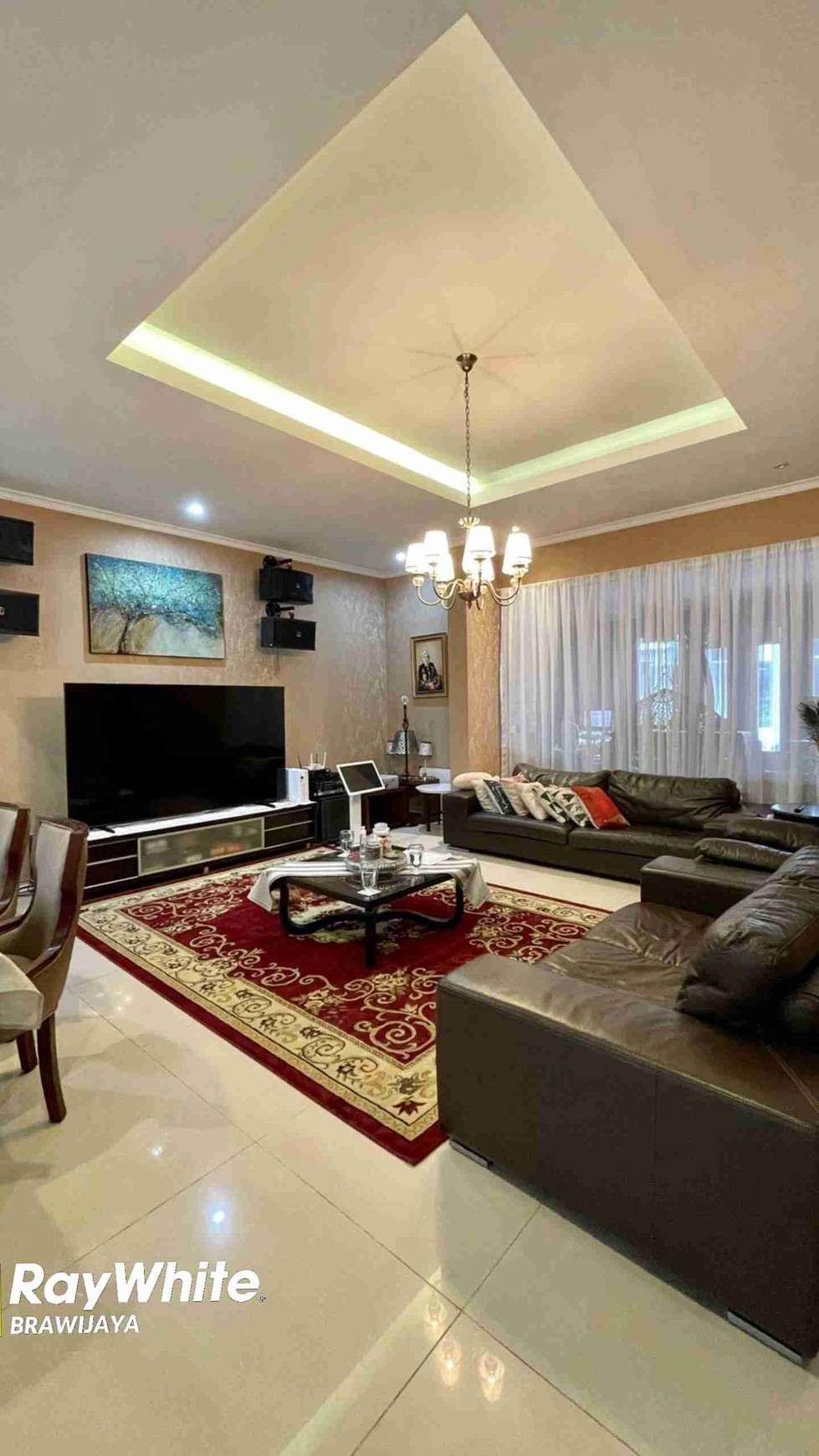 Townhouse di Brawijaya, Kebayoran Baru, Dalam Cluster, Prime Area