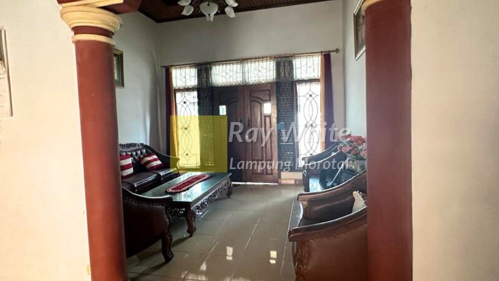 Dijual Rumah dengan tanah lumayan Luas lokasi antasari bandar lampung