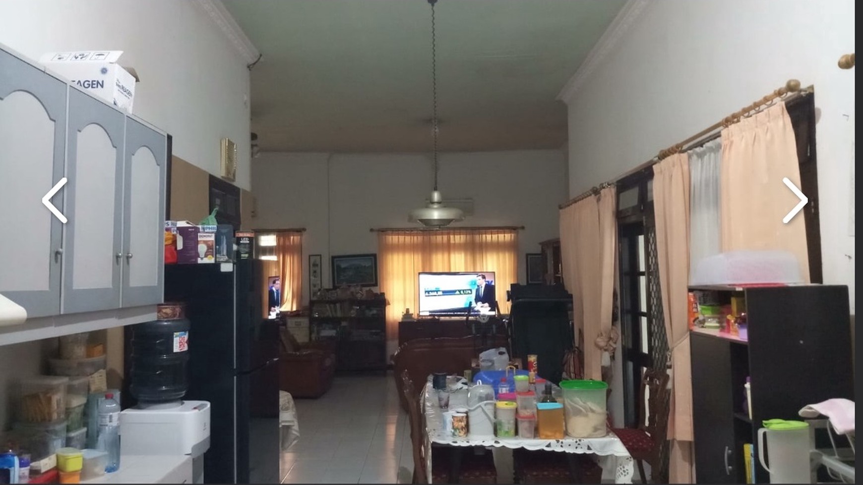 1672. Rumah di Jemursari Selatan Surabaya